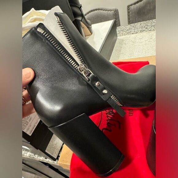 Christian Louboutin Zip Total Black Boots 40 - Picture 6 of 8